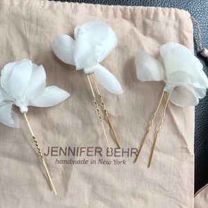 Jennifer Behr white floral hairpins